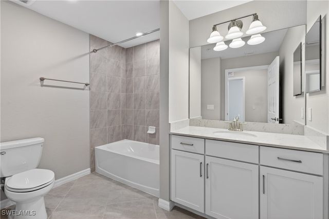 2361 Anguilla DR 102, Naples, FL 34120