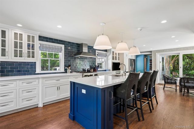 18 Jagger Lane, Westhampton, NY 11977