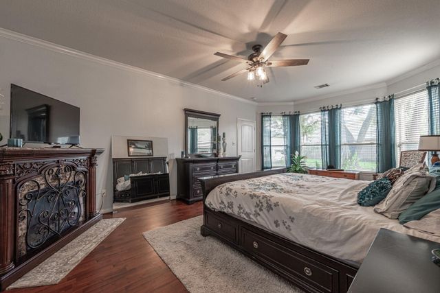 1310 Big Pines, Tomball, TX 77375