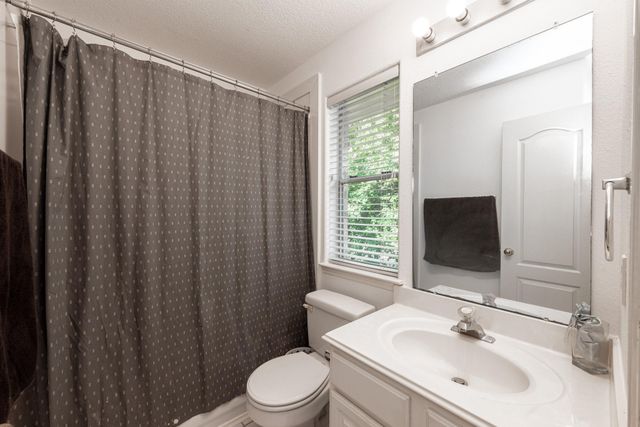 1310 Big Pines, Tomball, TX 77375