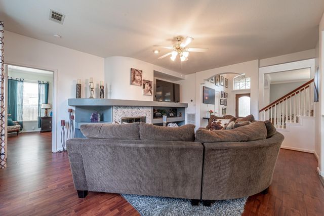 1310 Big Pines, Tomball, TX 77375