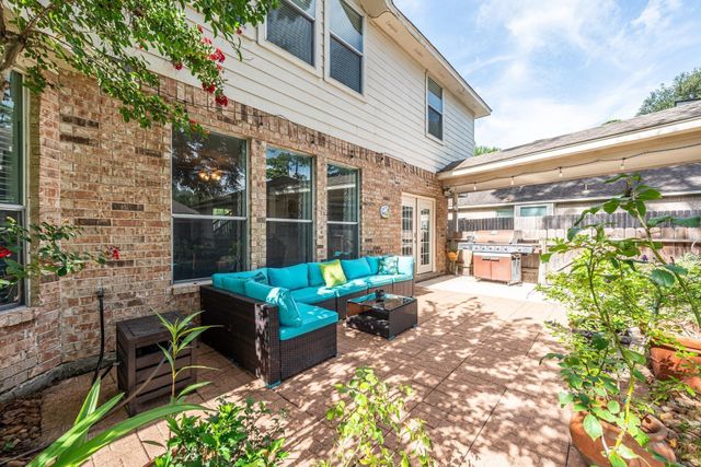 1310 Big Pines, Tomball, TX 77375