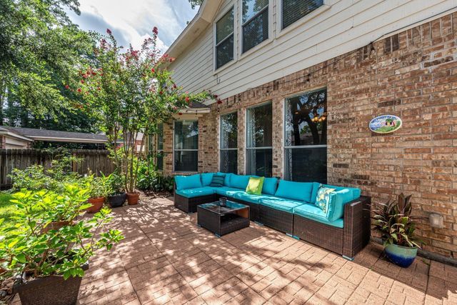 1310 Big Pines, Tomball, TX 77375