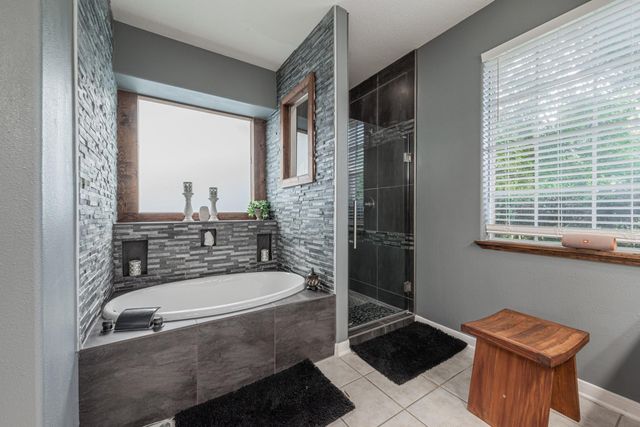 1310 Big Pines, Tomball, TX 77375