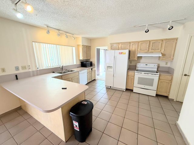 17726 Raintree Terrace, Boca Raton, FL 33487