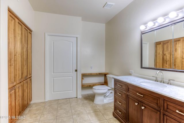 660 N Lazy J Way, Tucson, AZ 85748