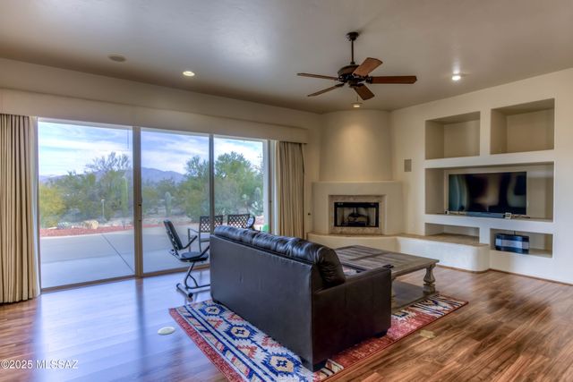 660 N Lazy J Way, Tucson, AZ 85748