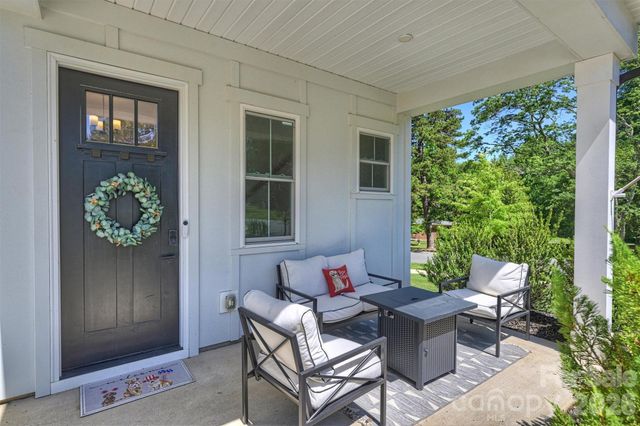 1002 Parkes Street, Matthews, NC 28105
