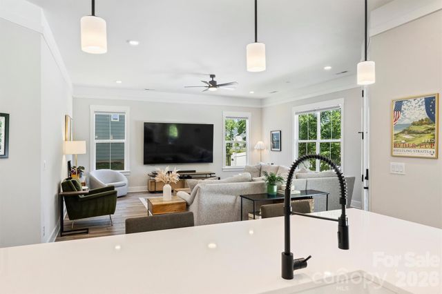 1002 Parkes Street, Matthews, NC 28105
