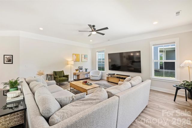 1002 Parkes Street, Matthews, NC 28105