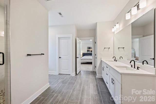 1002 Parkes Street, Matthews, NC 28105