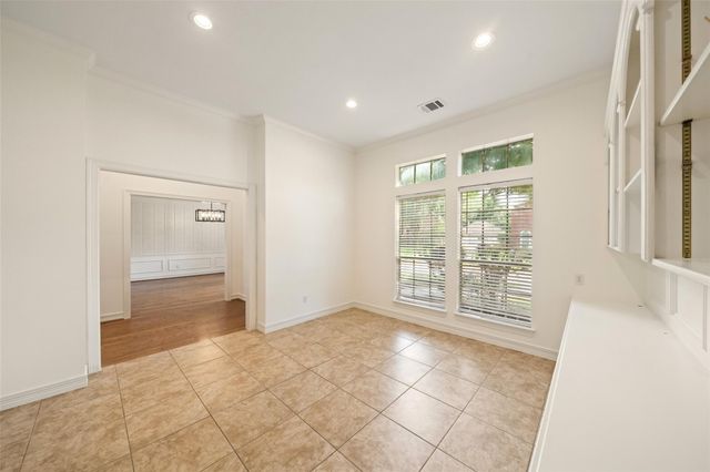 4214 Meadow Forest Lane, Kingwood, TX 77345