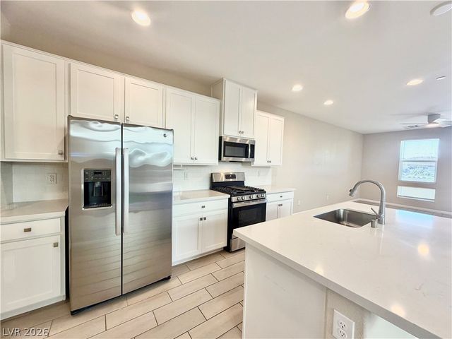 666 Cottonwood Hill Place, Henderson, NV 89011