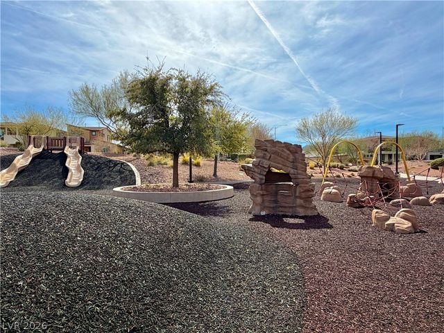 666 Cottonwood Hill Place, Henderson, NV 89011