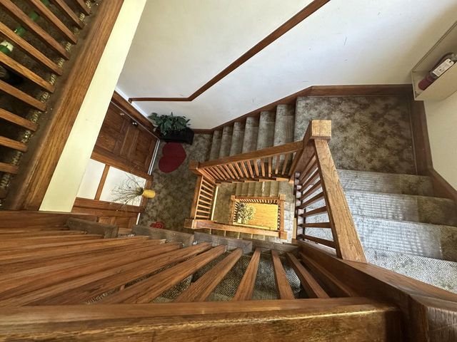 915 College AVENUE, Racine, WI 53403