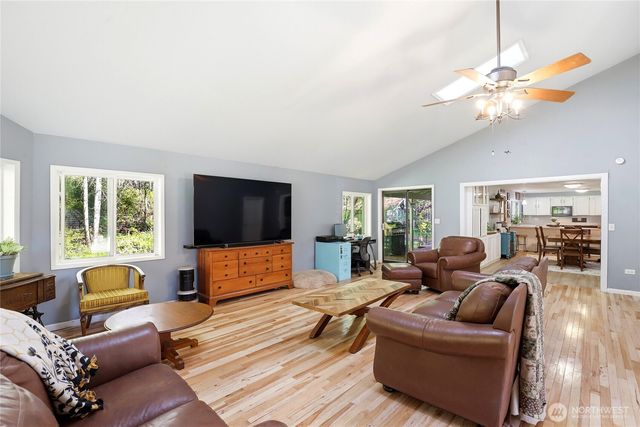7684 Phillips Road SE, Port Orchard, WA 98367
