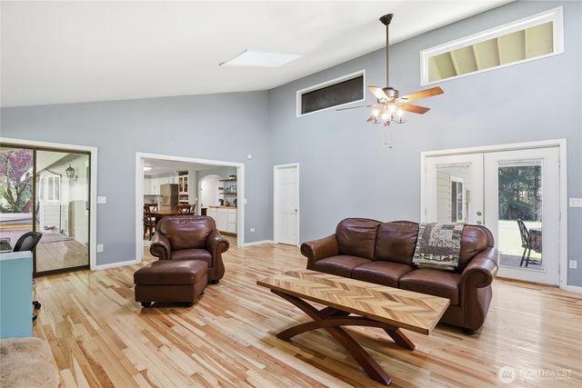 7684 Phillips Road SE, Port Orchard, WA 98367