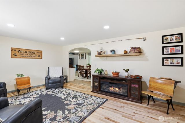 7684 Phillips Road SE, Port Orchard, WA 98367