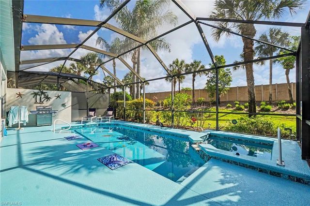 10021 Colonial Country Club BLVD, Fort Myers, FL 33913