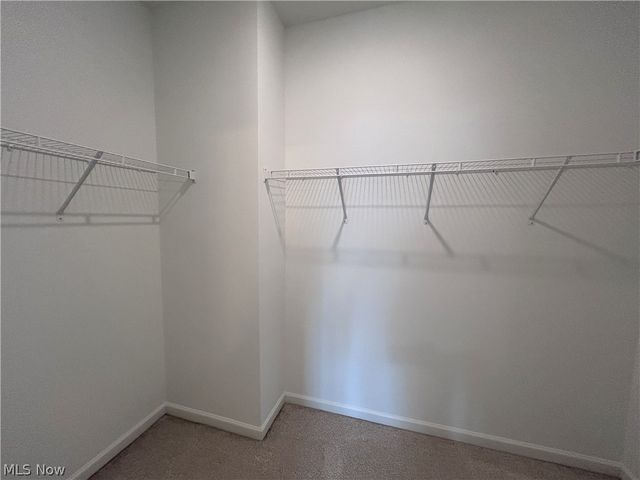 5076 Shepherds Glen, Willoughby, OH 44094