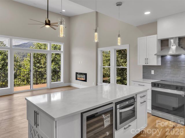 201 Kadire Drive, Waynesville, NC 28785