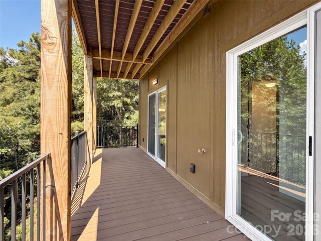 201 Kadire Drive, Waynesville, NC 28785