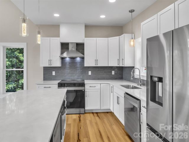 201 Kadire Drive, Waynesville, NC 28785