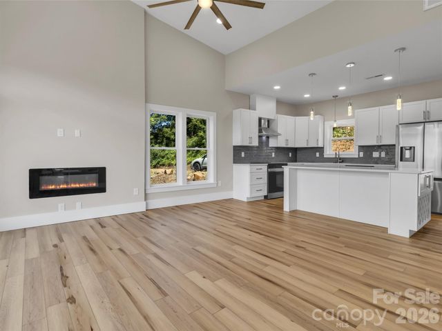 201 Kadire Drive, Waynesville, NC 28785