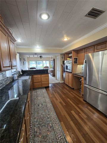 4365 CREEKWOOD LANE, Mulberry, FL 33860