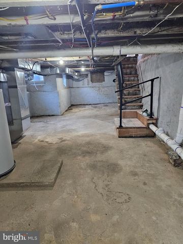 232 MARKS AVE, Darby, PA 19023