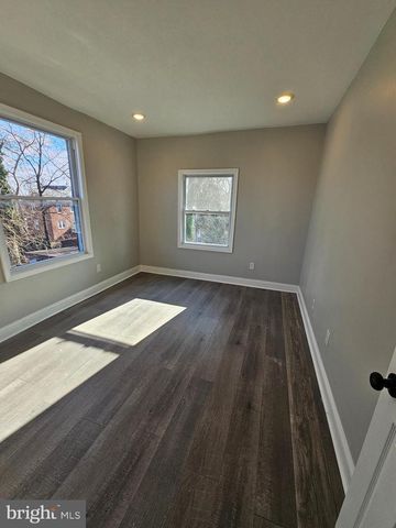 232 MARKS AVE, Darby, PA 19023