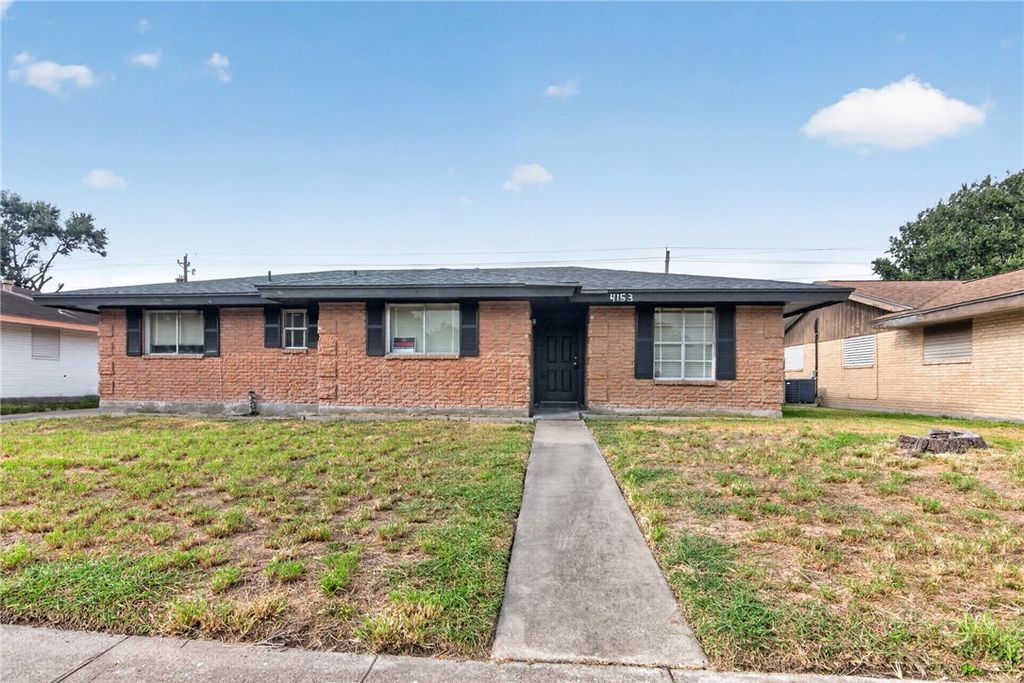 4153 Montego Dr, Corpus Christi, TX 78411 — photo 2
