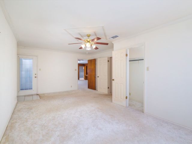 401 N Avenue E, Cross Plains, TX 76443