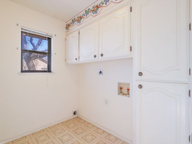 401 N Avenue E, Cross Plains, TX 76443
