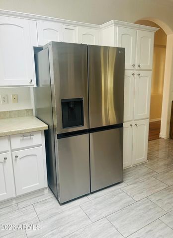 3301 S GOLDFIELD Road 3038, Apache Junction, AZ 85119