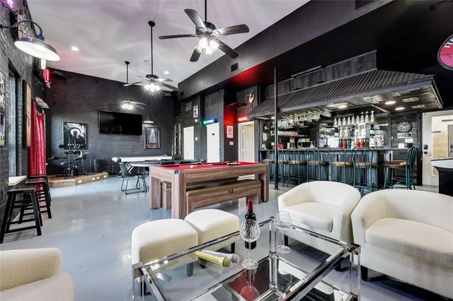 3008 Point CV, Lago Vista, TX 78645