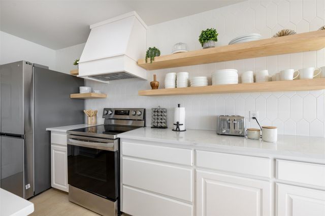 3008 Point CV, Lago Vista, TX 78645