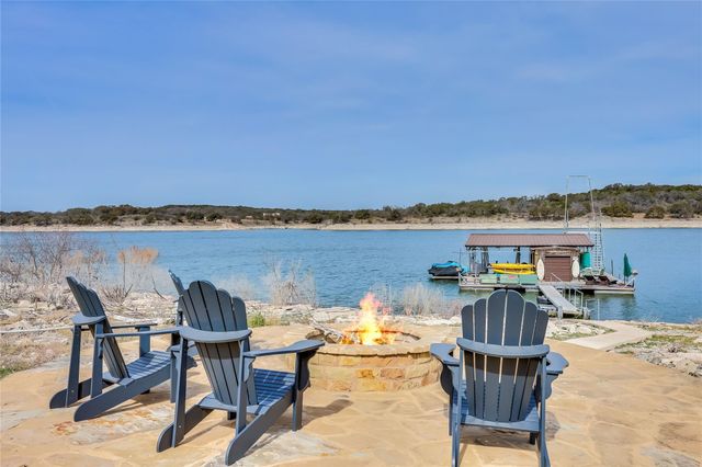 3008 Point CV, Lago Vista, TX 78645