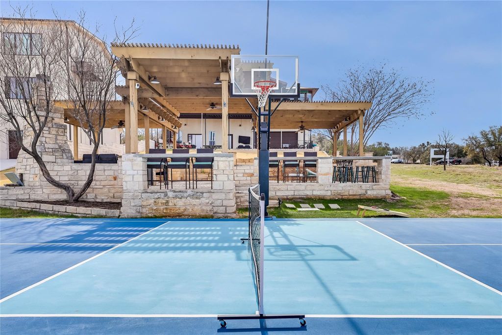 3008 Point CV, Lago Vista, TX 78645