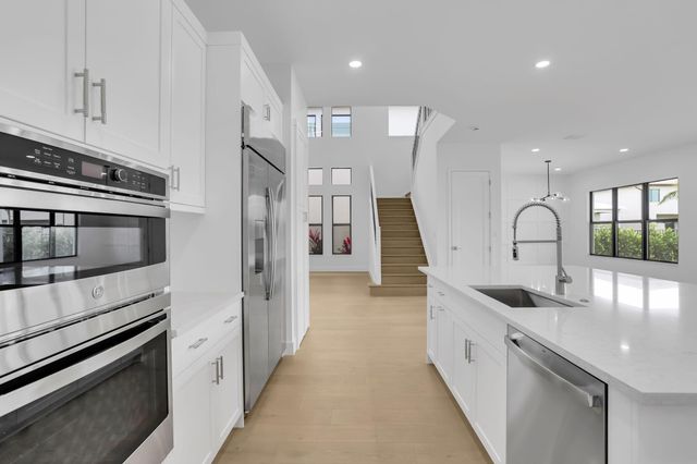 21049 Violet Fields Way, Boca Raton, FL 33434