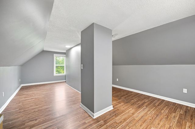 96 Granby Rd, Chicopee, MA 01013