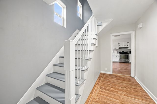 96 Granby Rd, Chicopee, MA 01013