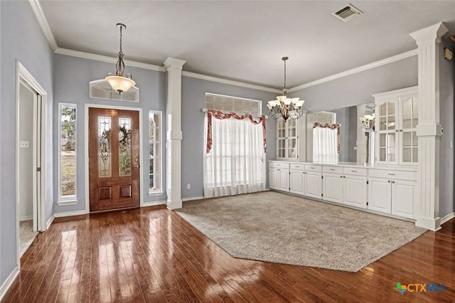 307 SE Main Street, Stockdale, TX 78160