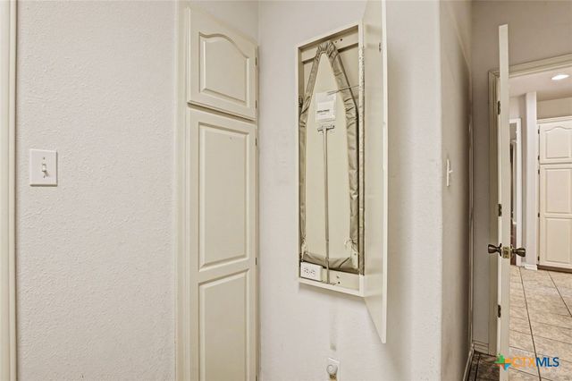 307 SE Main Street, Stockdale, TX 78160