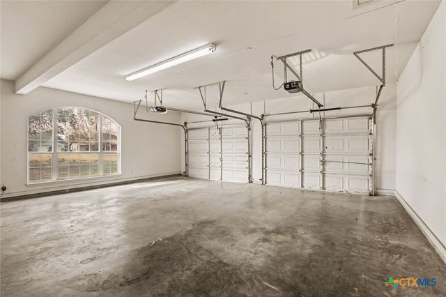 307 SE Main Street, Stockdale, TX 78160