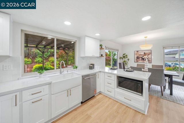 541 Mt Davidson Ct, Clayton, CA 94517