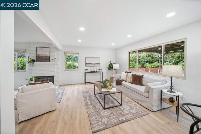 541 Mt Davidson Ct, Clayton, CA 94517