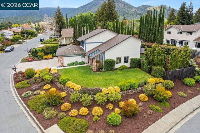 541 Mt Davidson Ct, Clayton, CA 94517