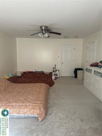 1051 Sparrow Way, Upper Macungie Twp, PA 18031