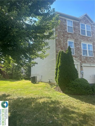 1051 Sparrow Way, Upper Macungie Twp, PA 18031